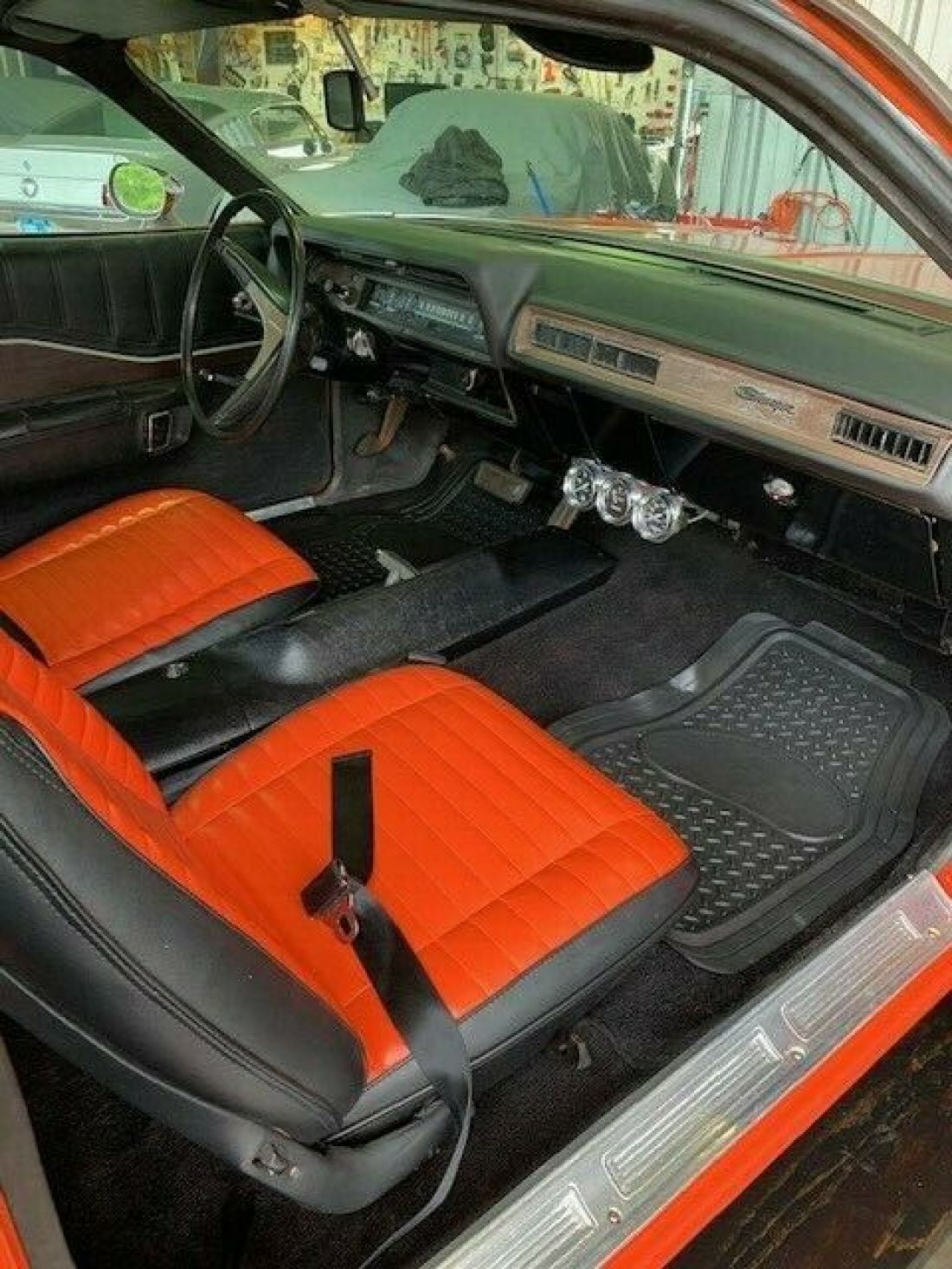 1972 Dodge Charger SE - photo 9