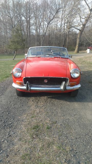 1972 MG MGB - photo 2