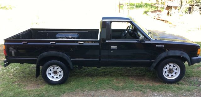 720 4x4 Sport Truck - CALIFORNIA SURVIVOR 1984 Nissan Other Pickups All Original California SURVIVOR
