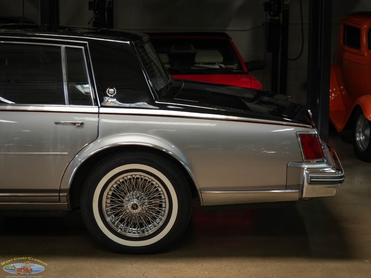 1979 Cadillac Seville Elegante V8 Sedan - photo 7