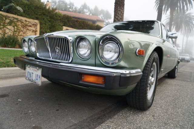 1985 Jaguar XJ6 Mark III Vanden Plas Sedan XJ6 Vanden Plas - photo 8