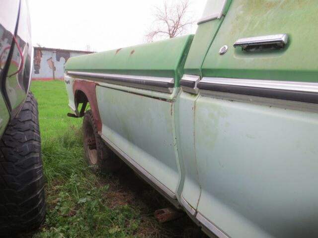 1973 Ford F-350 SUPER CAMPER SPECIAL - photo 11
