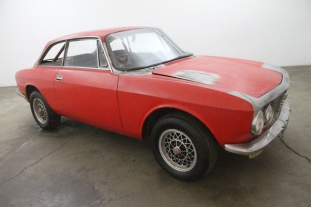 1973 Alfa Romeo GTV 2000 - photo 6