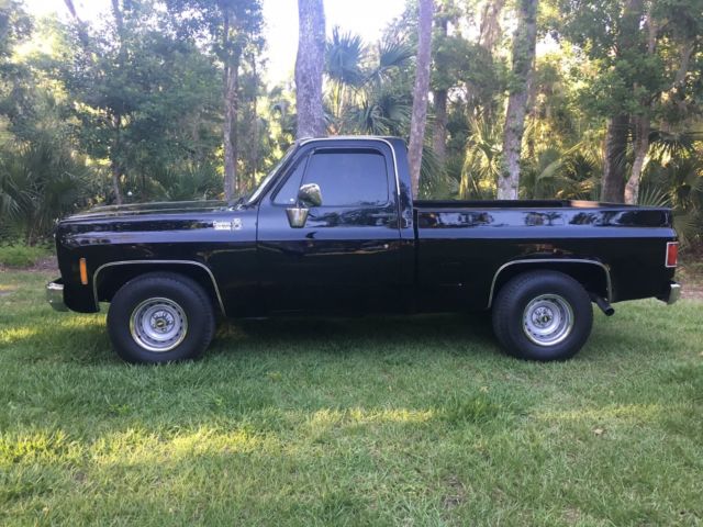 73 Chevy C-10, rare Factory 454 Big Block A/C short wide bed pick up classic 1973 Chevrolet C-10