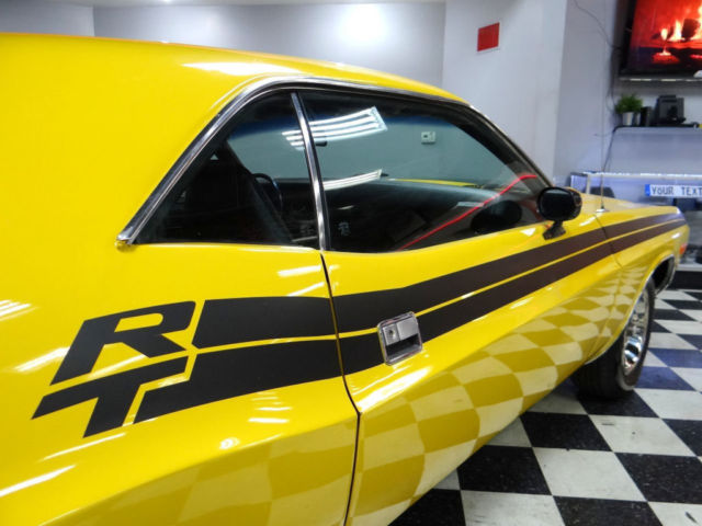 1973 Dodge Challenger - photo 4