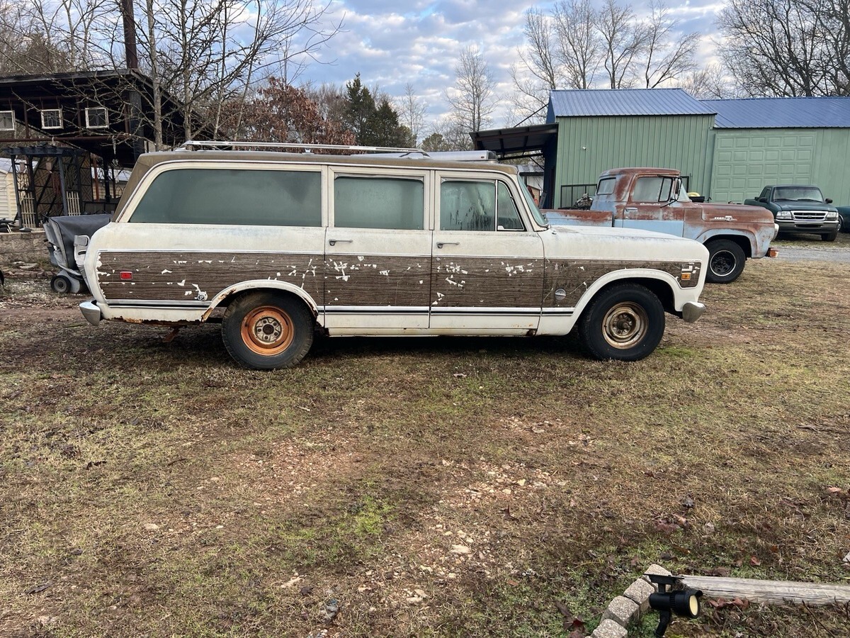 1973 International Harvester 1010 - photo 9