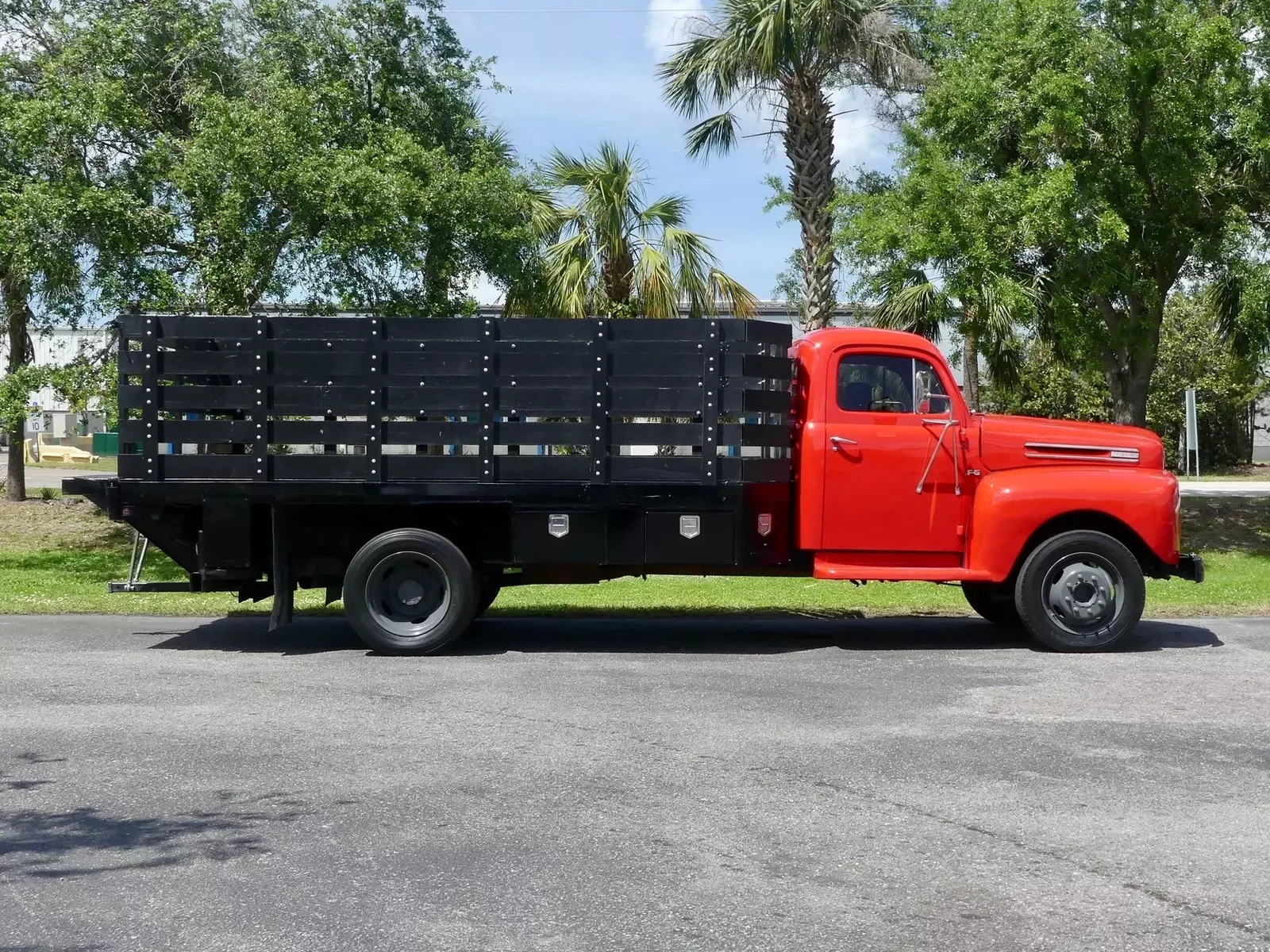1948 Ford F5 Restomod - photo 3