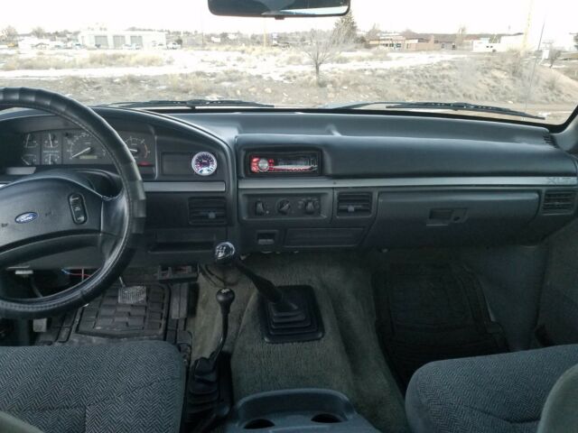 1993 Ford F-250 XLT - photo 9
