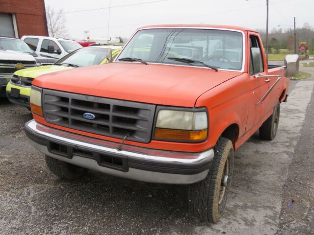 1994 Ford F-250 POWERSTROKE TURBO DIESEL 4X4 STANDARD SHIFT - photo 2