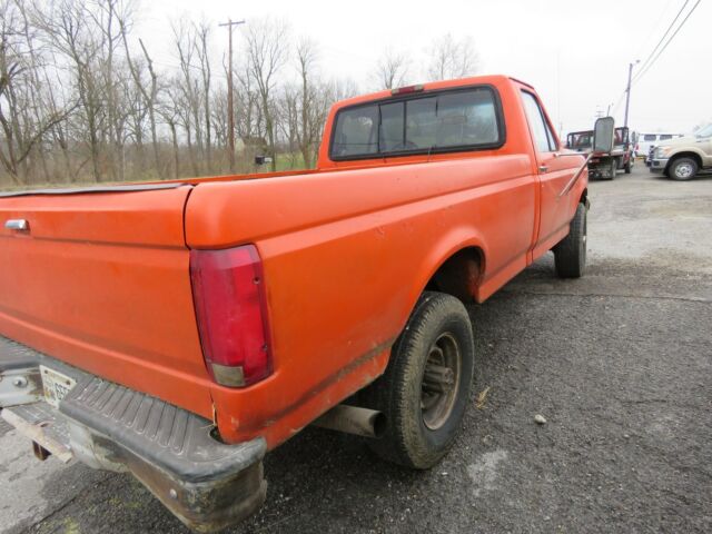 1994 Ford F-250 POWERSTROKE TURBO DIESEL 4X4 STANDARD SHIFT - photo 7
