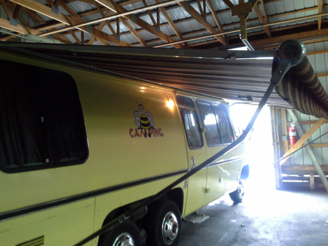1974 GMC ELEGANZA II GMC ELEGANZE II vintage motor home"BEE CAMPING" - photo 6