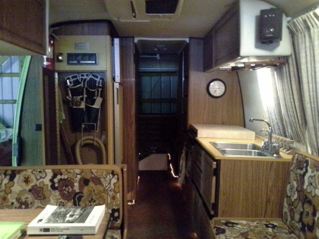 1974 GMC ELEGANZA II GMC ELEGANZE II vintage motor home"BEE CAMPING" - photo 8