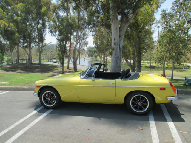 1974 MG MGB - photo 5