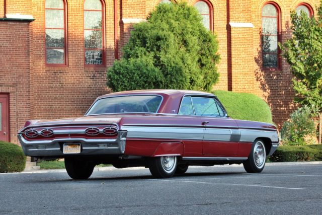 1962 Oldsmobile Starfire -- - photo 4