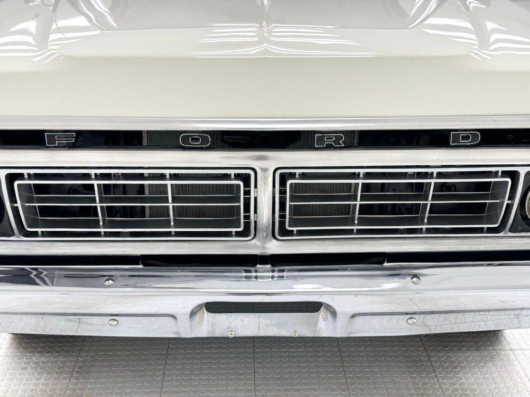 1976 Ford F-100 Short Bed Pickup - photo 9