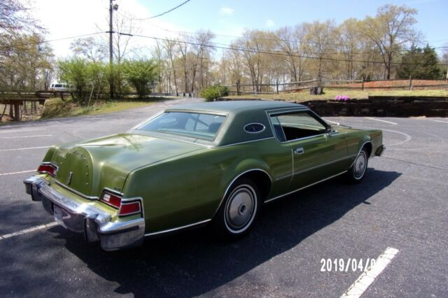 1975 Lincoln Continental - photo 7