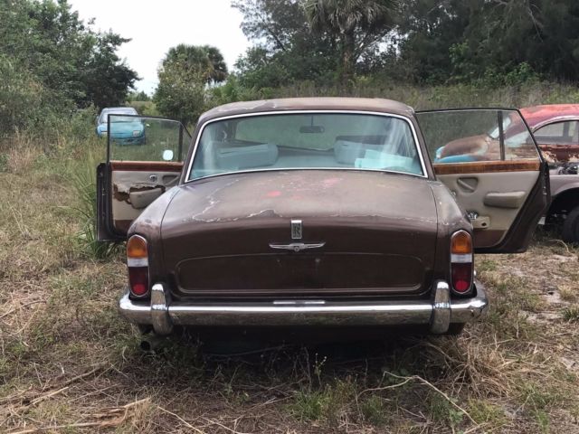 1975 Rolls-Royce Silver Shadow - photo 2