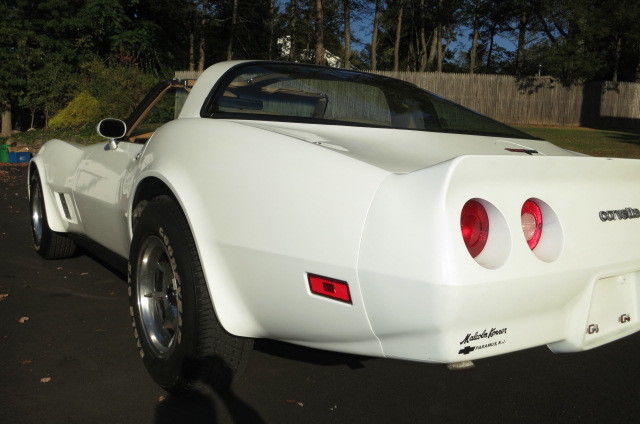 1981 Chevrolet Corvette - photo 2