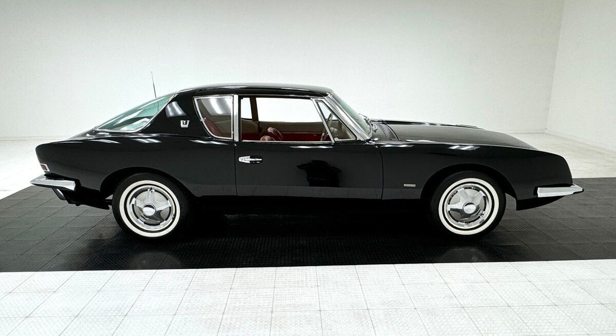 1963 Studebaker Avanti R2 Coupe - photo 6