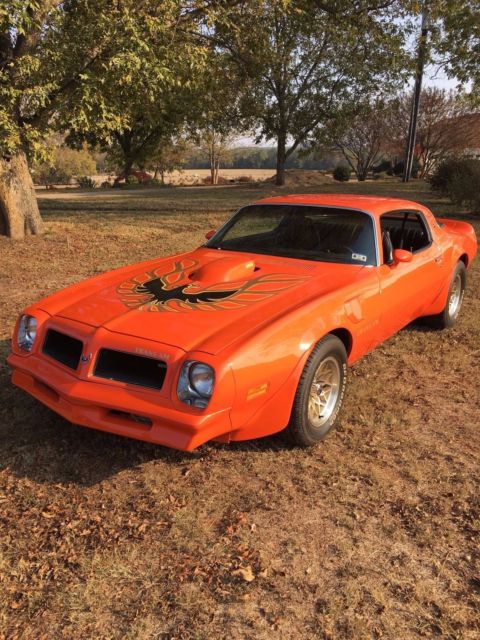 76 Trans Am, WX 455 4-speed, Carousel Red 1976 Pontiac Trans Am coupe