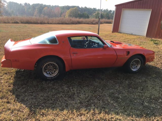 1976 Pontiac Trans Am coupe - photo 3