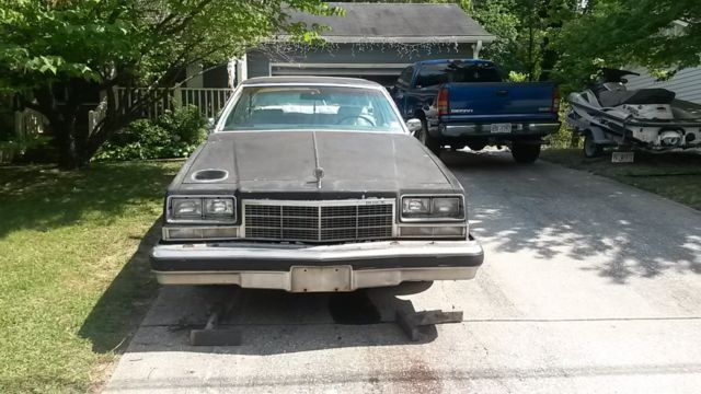 1977 Buick Electra - photo 2
