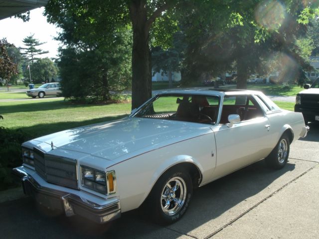 1977 Buick Regal t top car