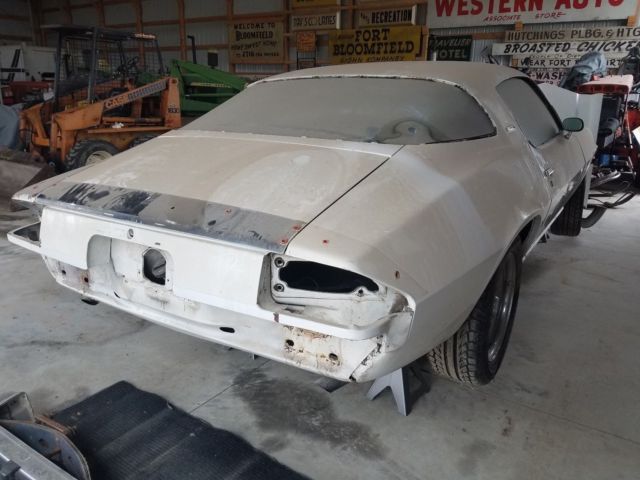 1977 Chevrolet Camaro - photo 2