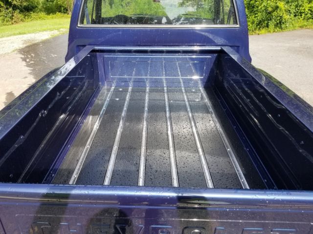 1977 Chevrolet C-10 - photo 2