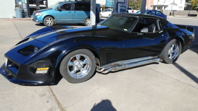 1977 Chevrolet Corvette - photo 2