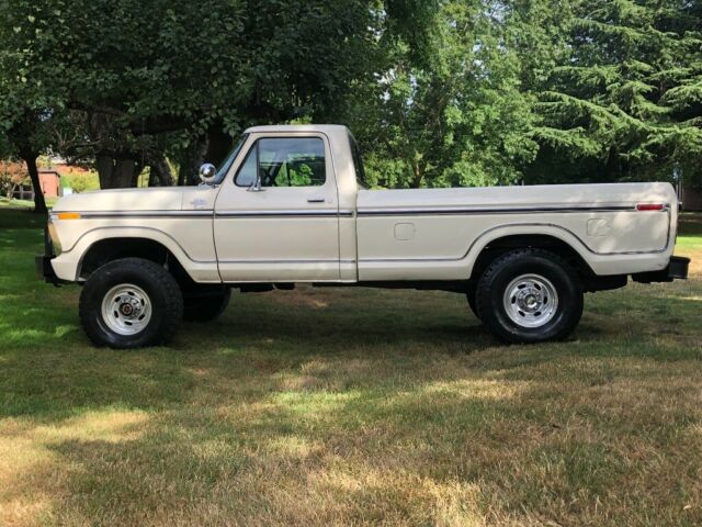 77 Ford F-250 4x4 Ranger XLT V8 400 Big Block Factory Hi Boy A/C All Originalr 1977 Ford F-250 HI Boy Ranger XLT F250 4WD