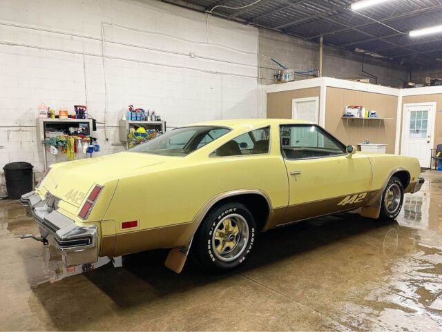 1977 Oldsmobile Cutlass 442 - photo 5