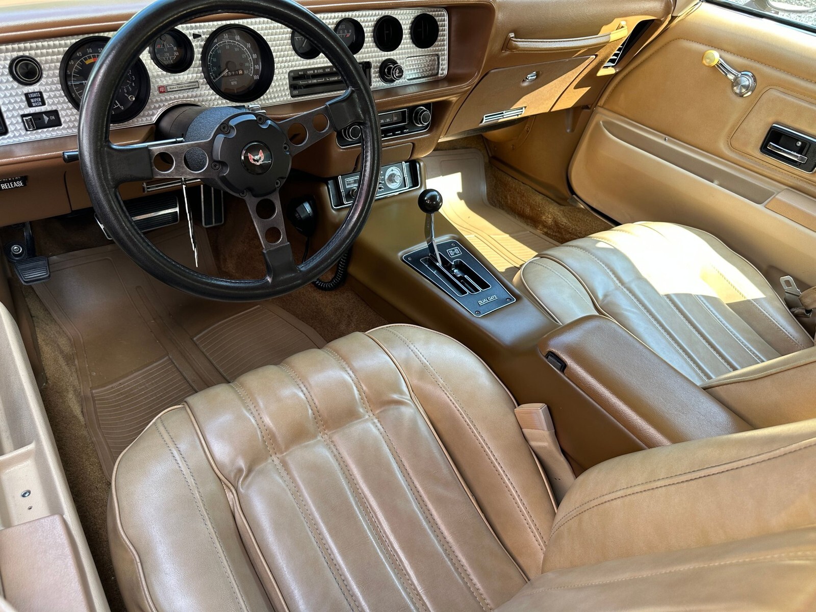 1977 Pontiac Firebird 6.6 Litre L78 Automatic A/C - photo 3