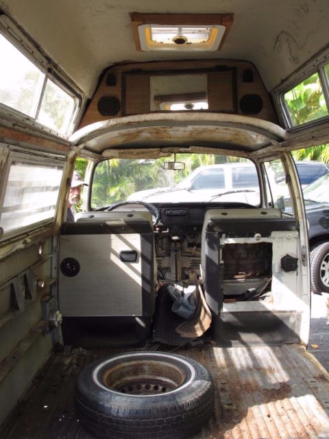 1977 Volkswagen Bus/Vanagon camper van - photo 6