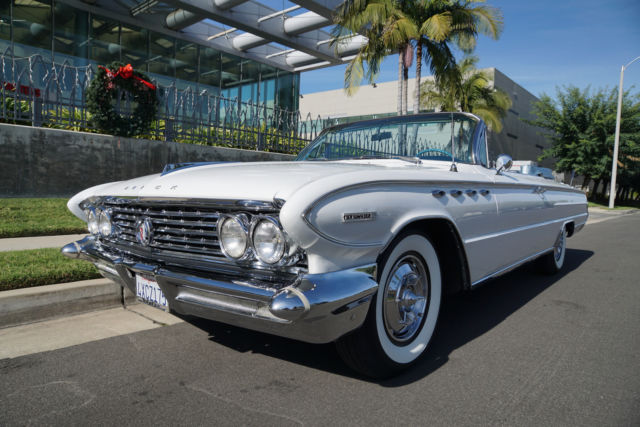 1961 Buick Electra 225 Convertible -- - photo 4