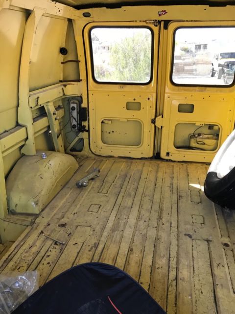 1978 Ford E100 - photo 10