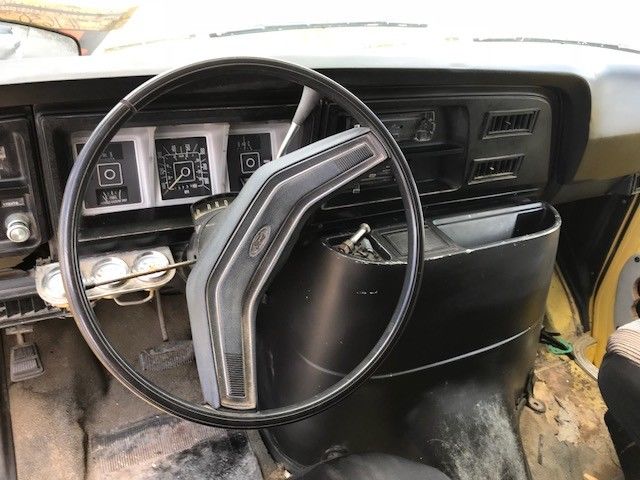 1978 Ford E100 - photo 12