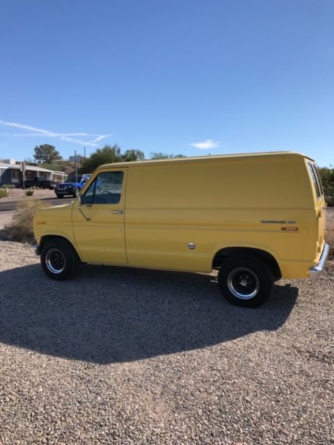 1978 Ford E100 - photo 2