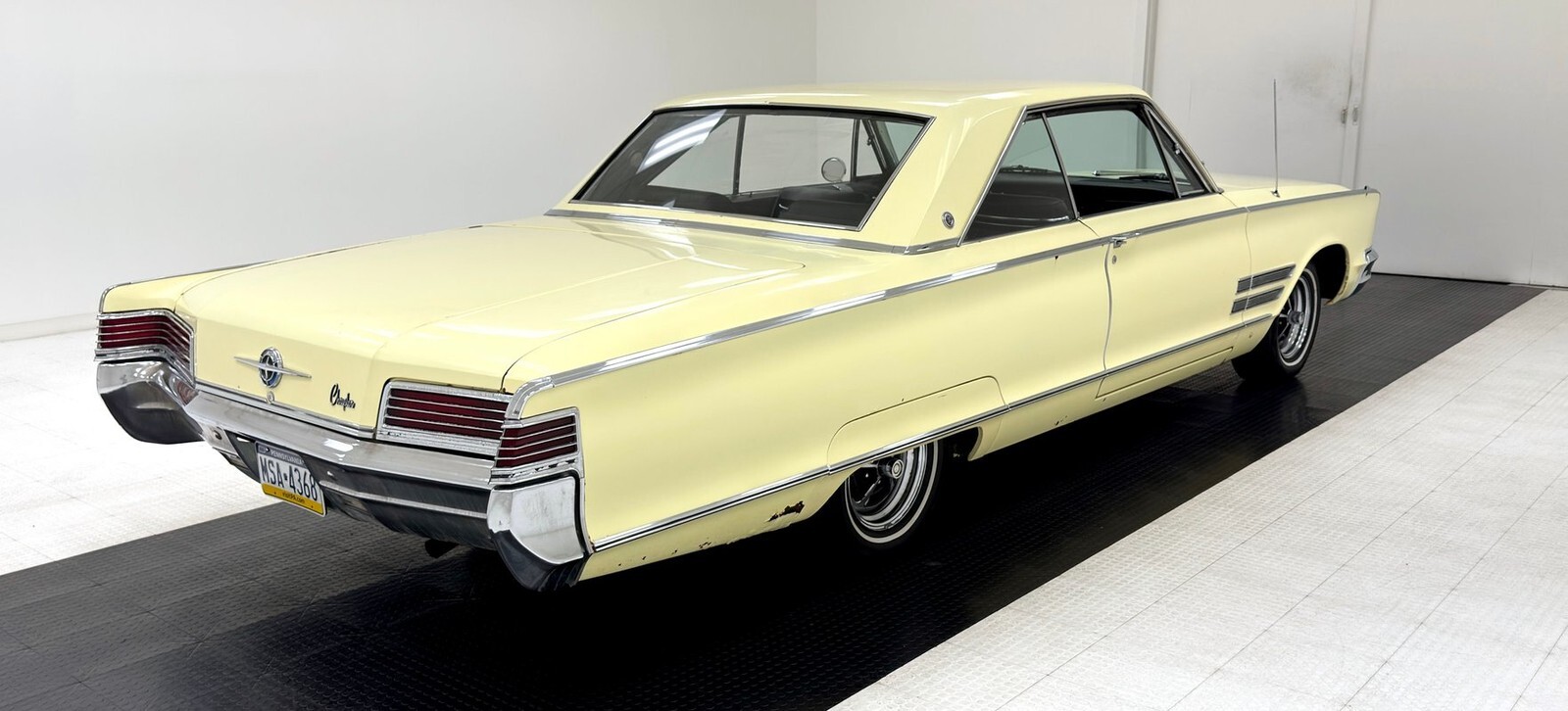 1966 Chrysler 300 Series 2 Door Hardtop - photo 5