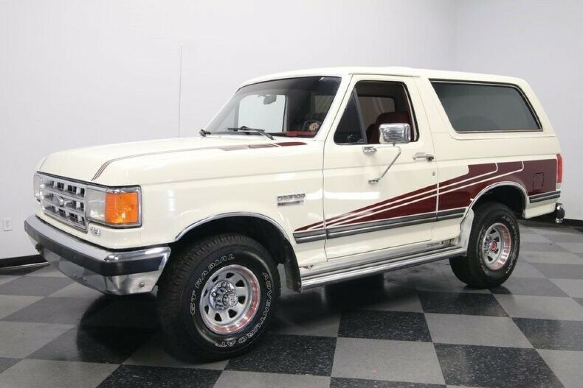 1988 Ford Bronco XLT 4X4 - photo 7