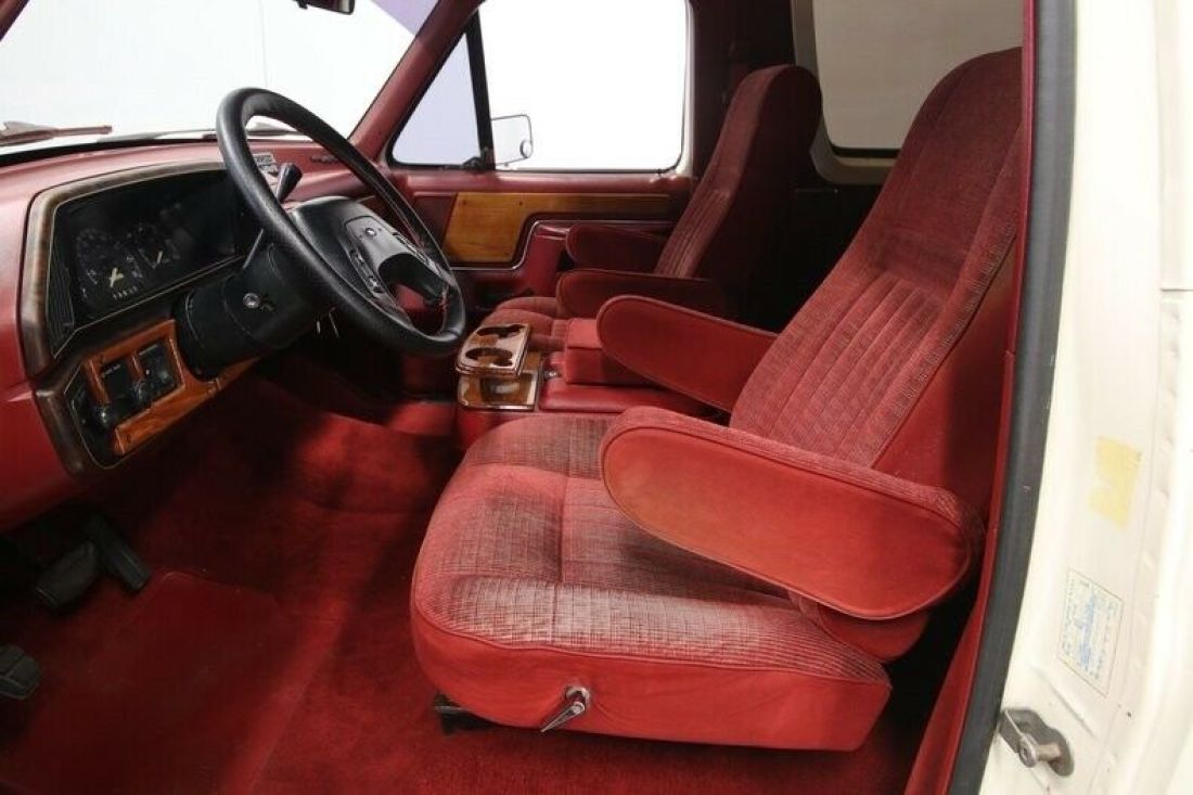 1988 Ford Bronco XLT 4X4 - photo 5