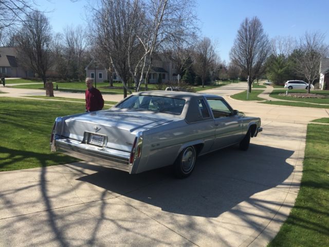 1979 Cadillac DeVille D'Elegance - photo 4