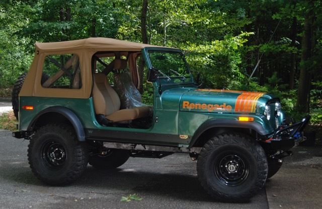 1979 Jeep Renegade Folding rear seat, vinyl - photo 2