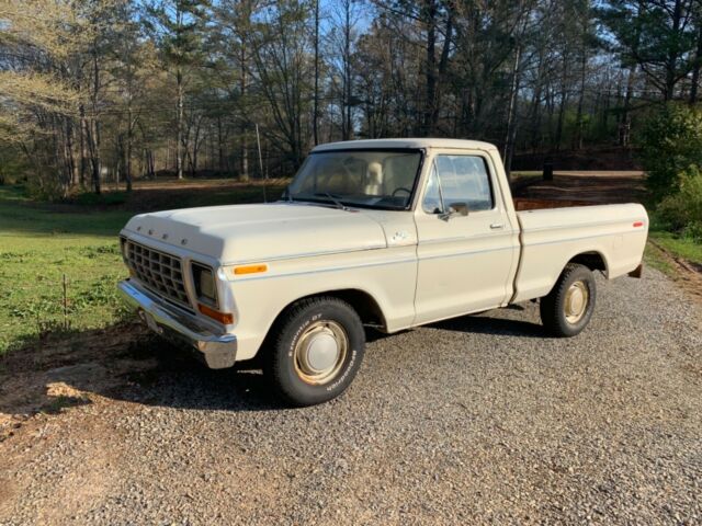 79 Ford F-150 f100 short bed one owner barnfind! V8 auto Ps,Pb all original 1979 Ford F-150 Custom f100