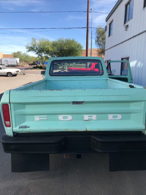 1979 Ford F-150 Custom - photo 6