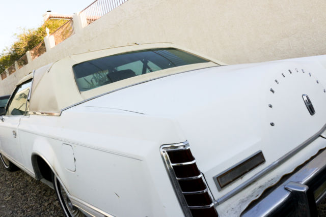 1979 Lincoln Continental Continental Mark V - photo 4