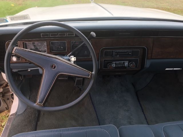 1979 Pontiac Bonneville - photo 6