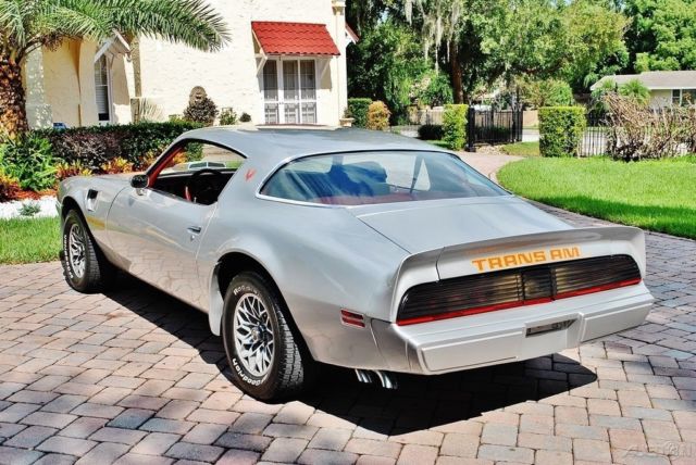 1979 Pontiac Trans AM stunning example 6.6L - photo 4
