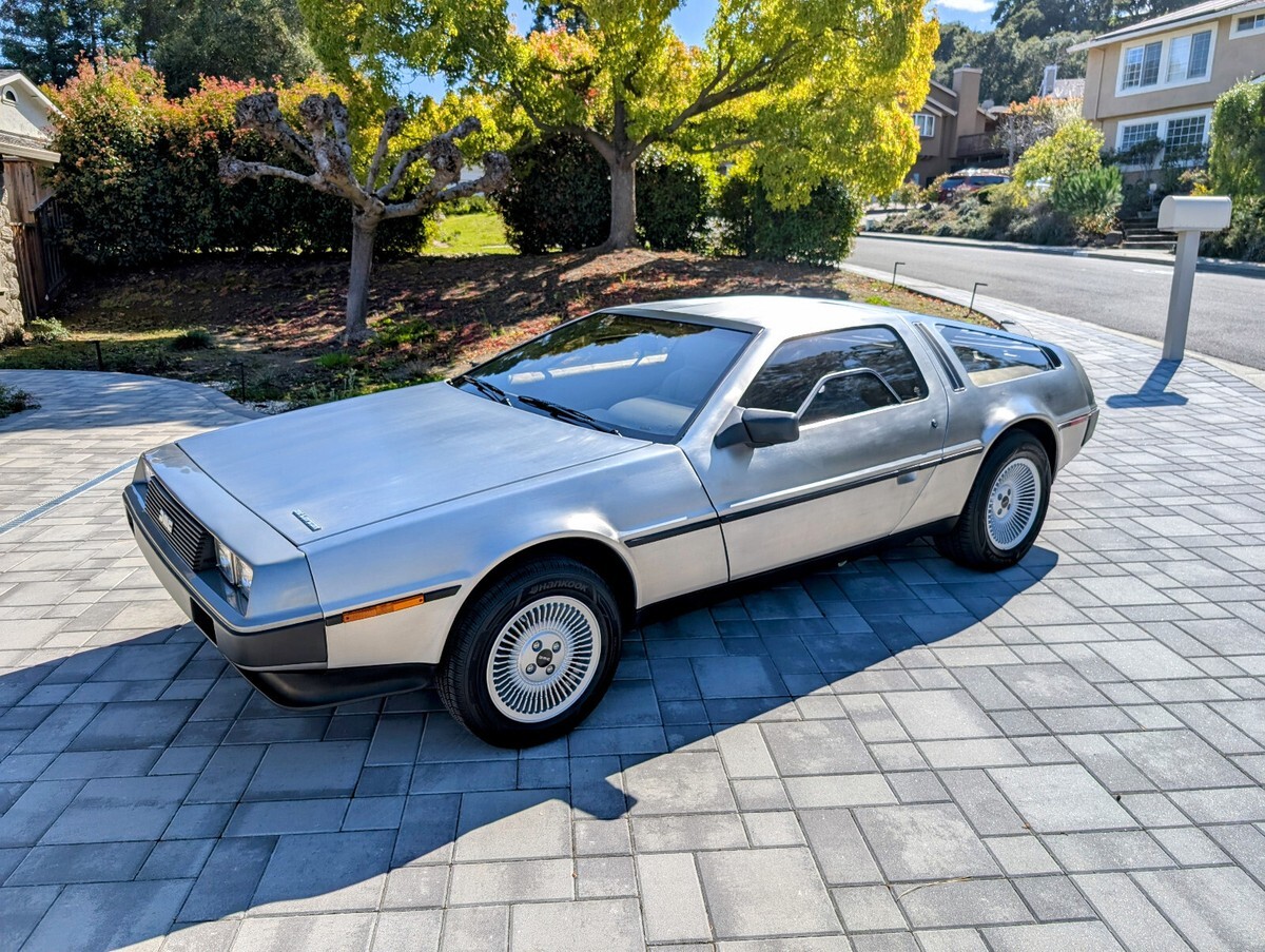 1983 DeLorean DMC 12 - photo 10