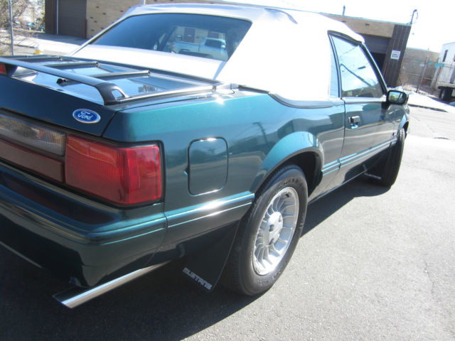 1990 Ford Mustang 15K ORIG MI 7UP EDITION - photo 5